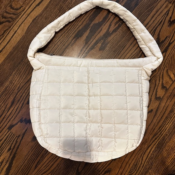 Cream quilted nylon bag - Picture 2 of 2